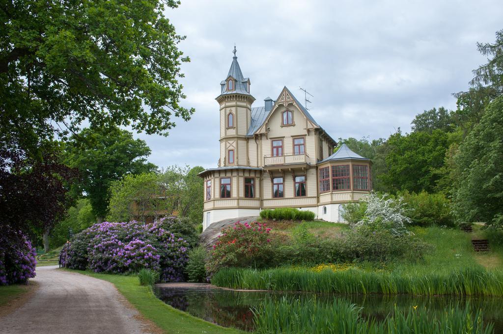 Ronneby Brunnspark Vandrarhem Och B&B Extérieur photo